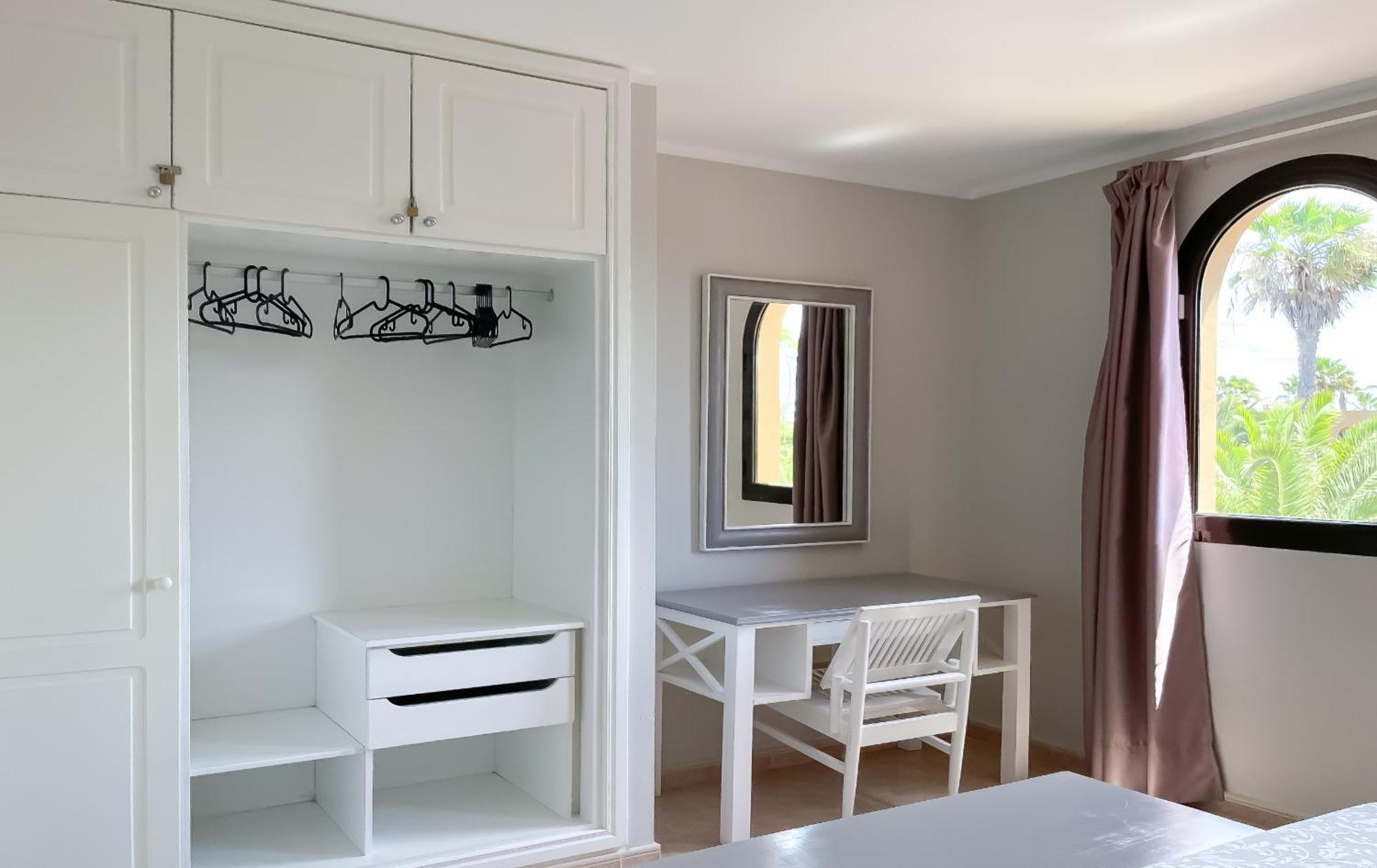 B-Rent Casa Angela Pool View Apartman Corralejo Kültér fotó
