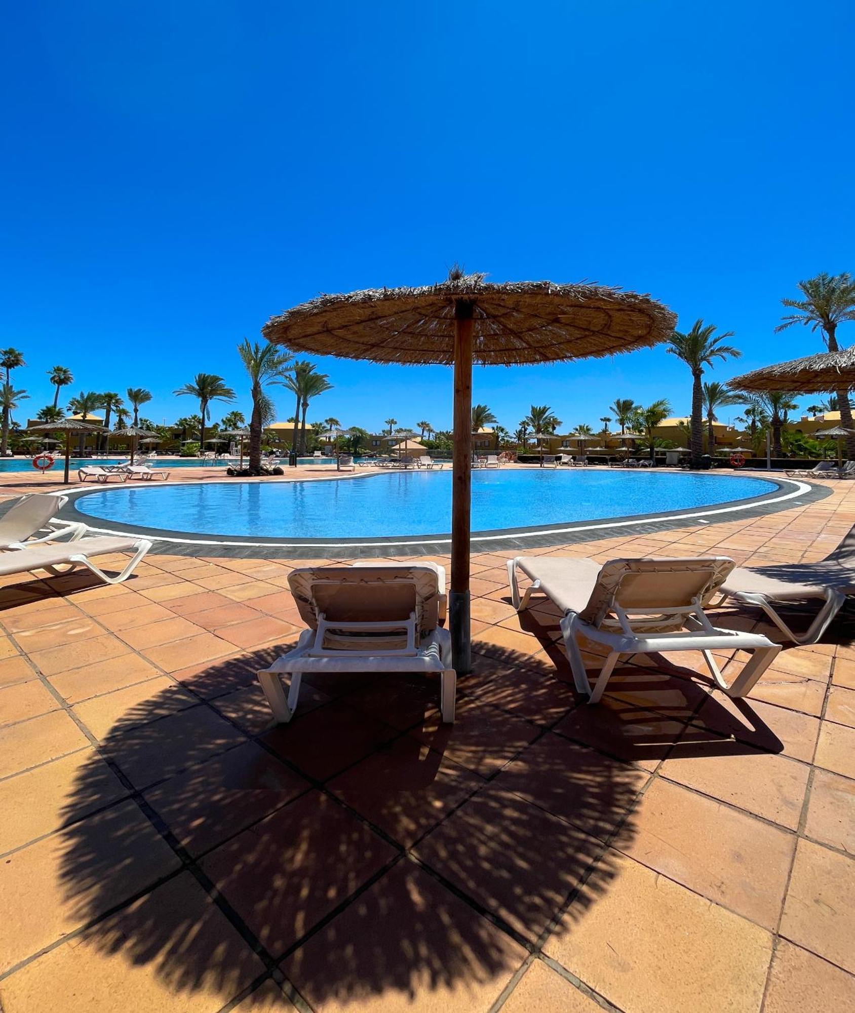 B-Rent Casa Angela Pool View Apartman Corralejo Kültér fotó