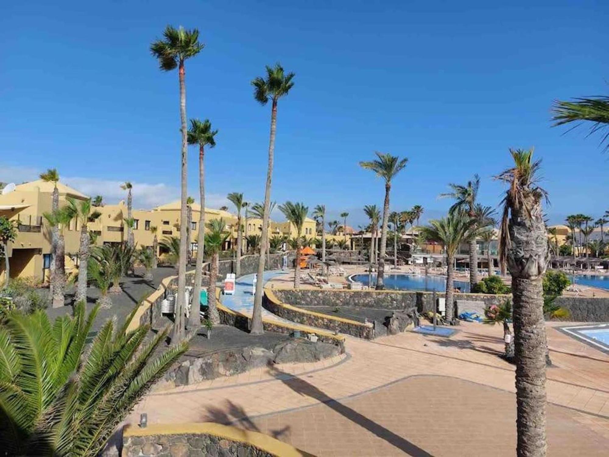 B-Rent Casa Angela Pool View Apartman Corralejo Kültér fotó