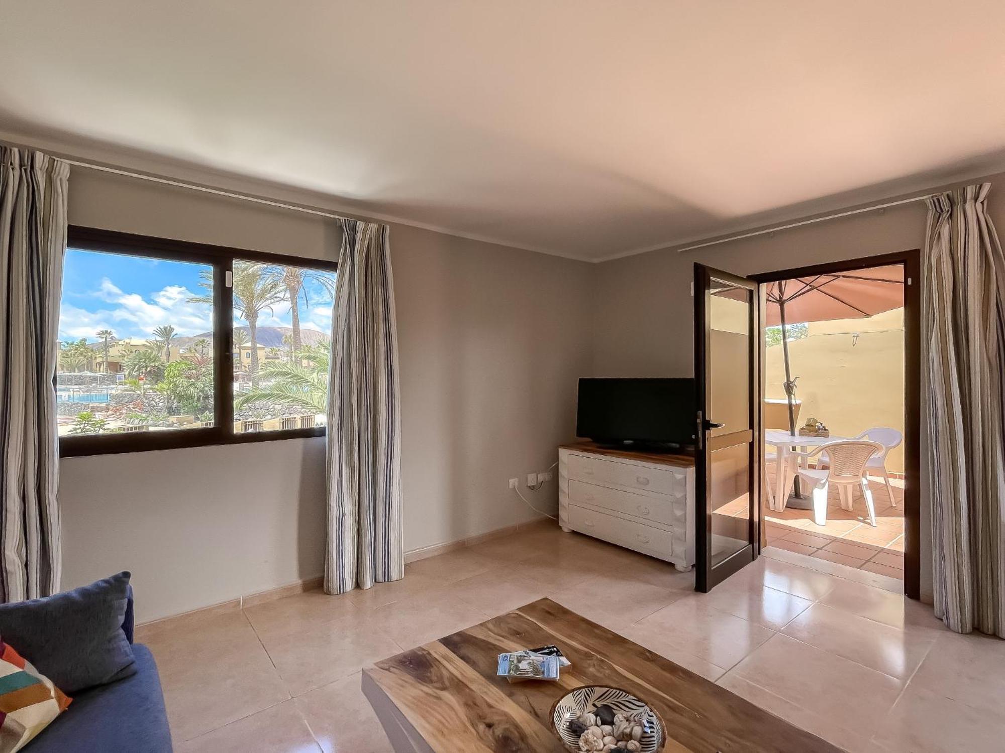 B-Rent Casa Angela Pool View Apartman Corralejo Kültér fotó