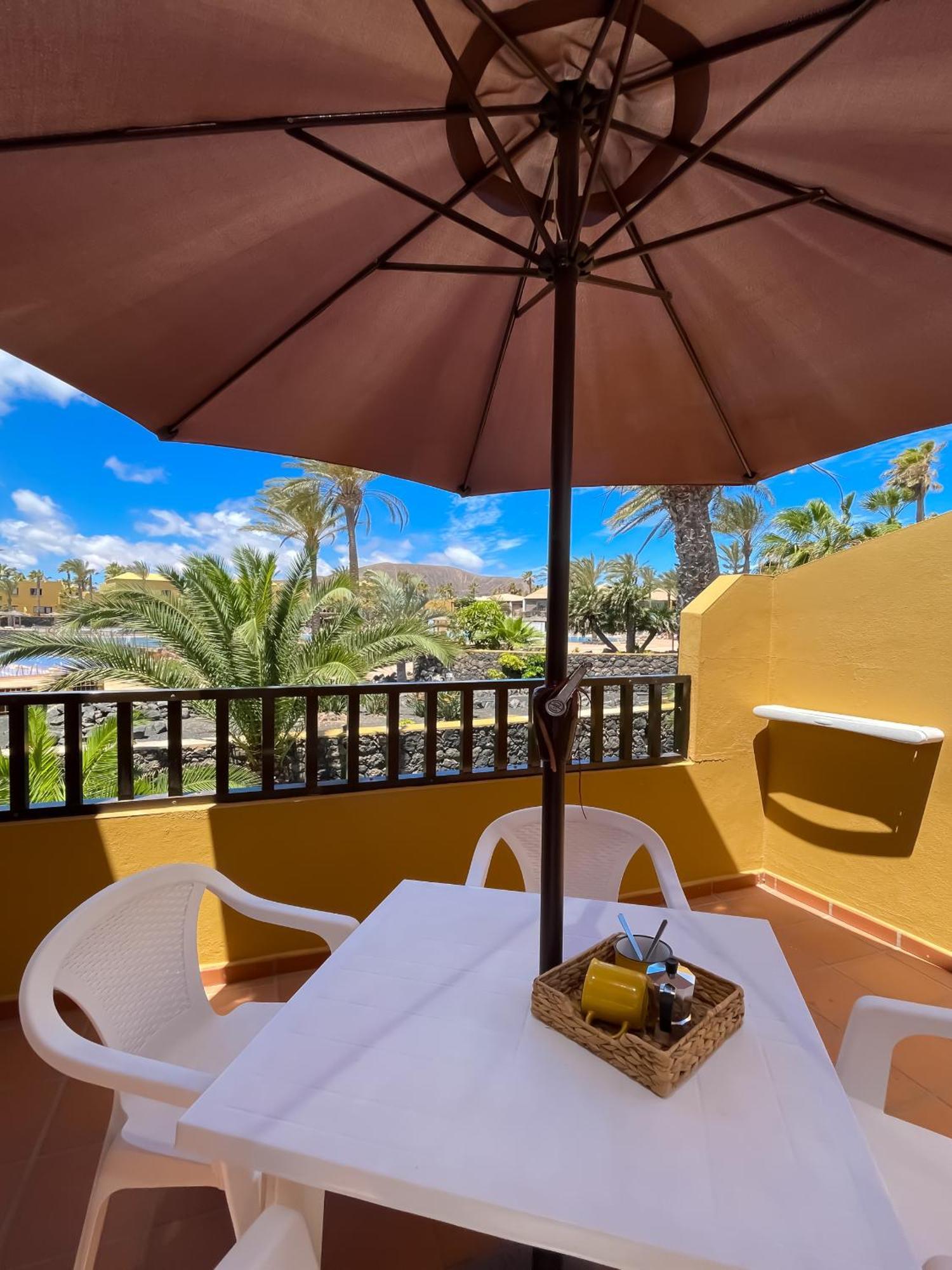 B-Rent Casa Angela Pool View Apartman Corralejo Kültér fotó