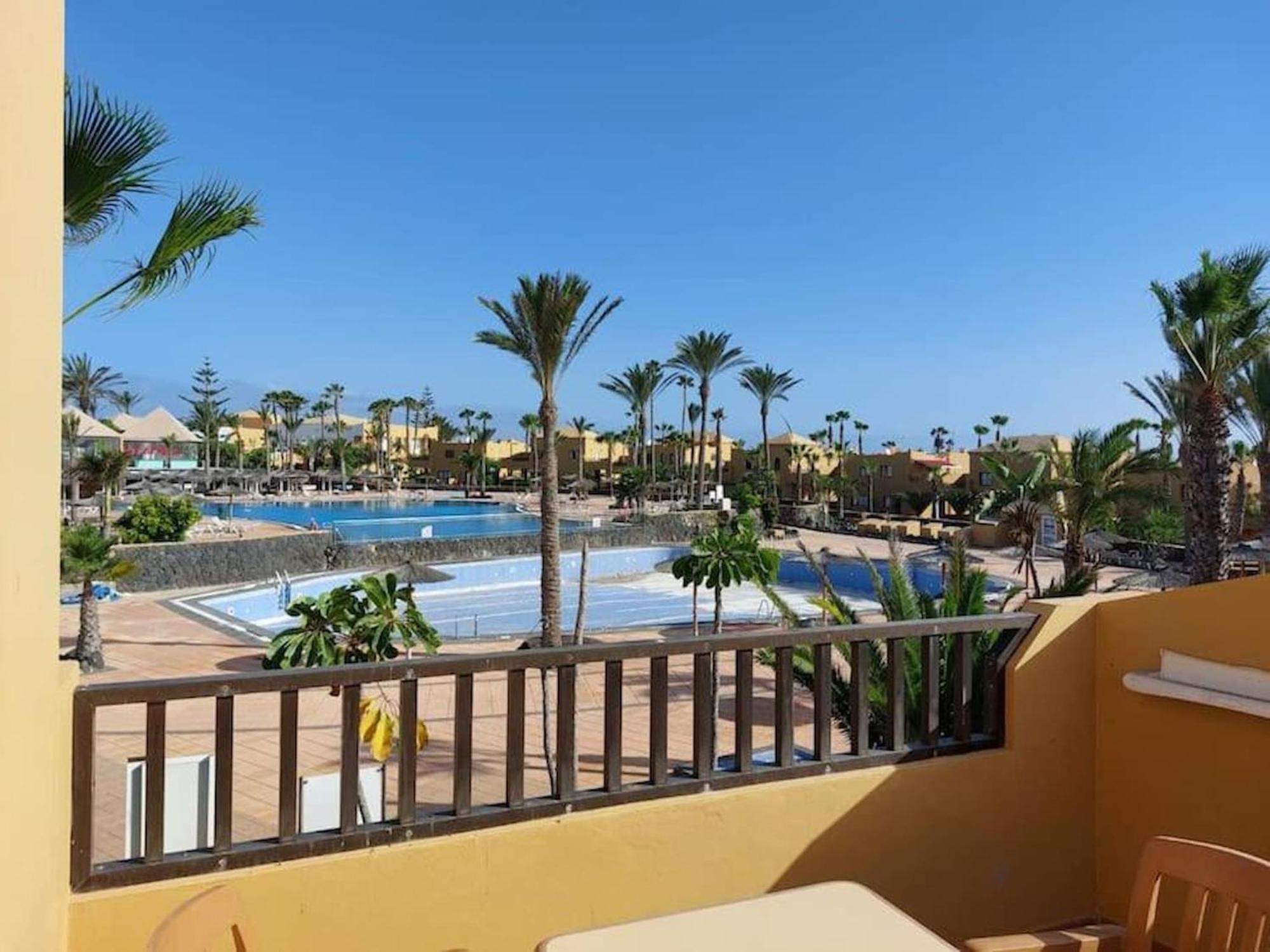 B-Rent Casa Angela Pool View Apartman Corralejo Kültér fotó